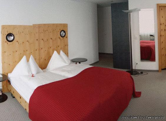 Hotel The Excelsior Ostfluegel Arosa Pokoj fotografie